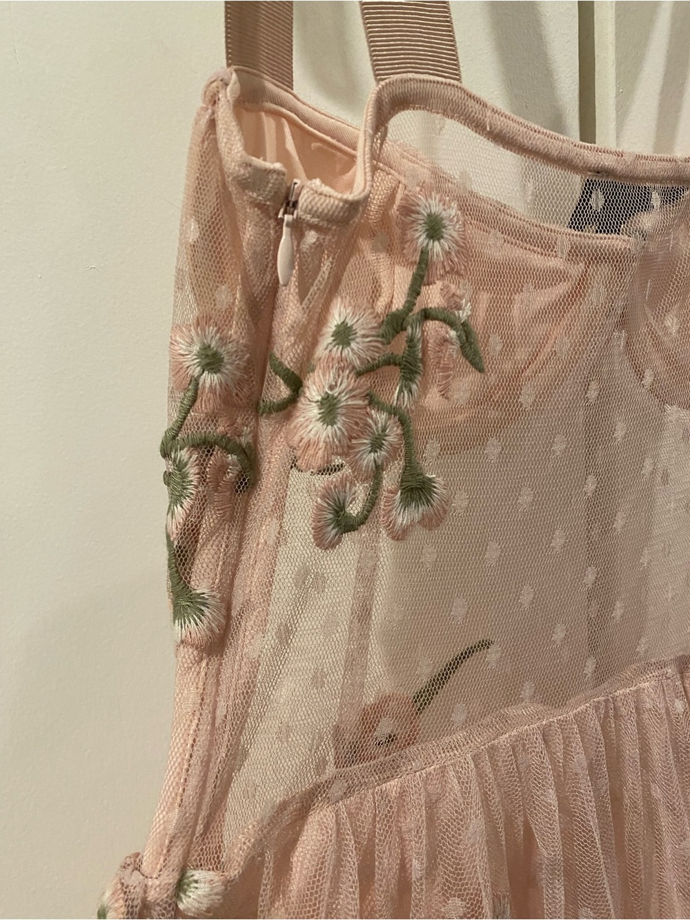Majorelle Sheer Embroidered Pink Floral Midi Dress πΈπ - Picture 6 of 6